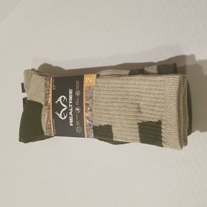 Real tree Men's 2 Pair Crew  Socks